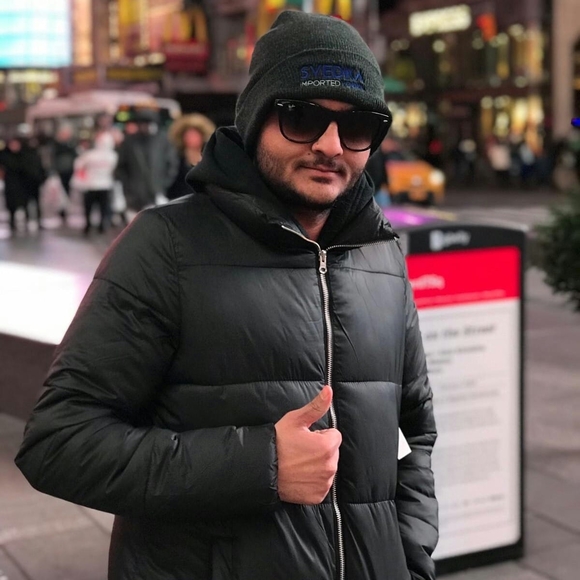 Meet your Posher, Nainesh - Picture 1 of 1